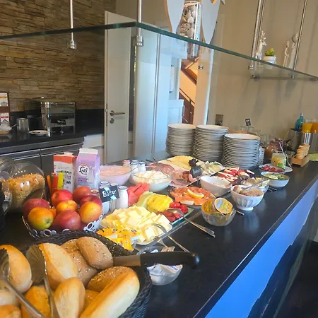 Отель Am Kurpark-garni