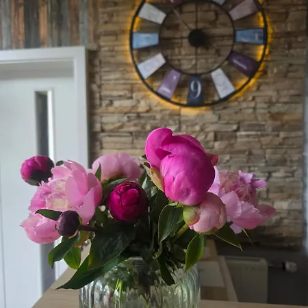 Отель Am Kurpark-garni Бад-Лаутерберг