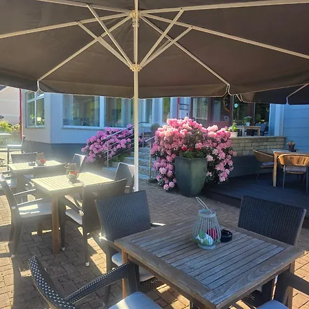 Am Kurpark-garni 3* Бад-Лаутерберг