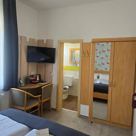 Отель Am Kurpark-garni