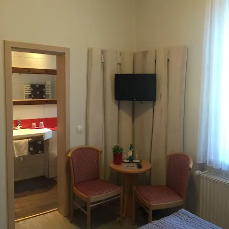 Am Kurpark-garni Отель