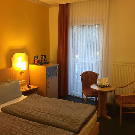 Am Kurpark-garni Отель Бад-Лаутерберг