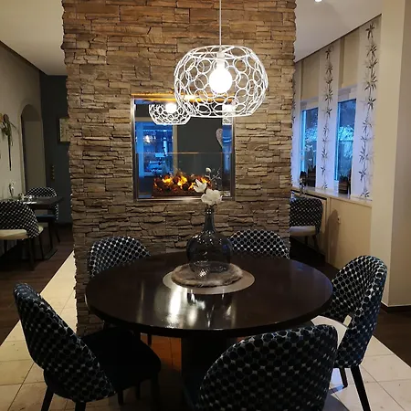 Am Kurpark-garni Бад-Лаутерберг