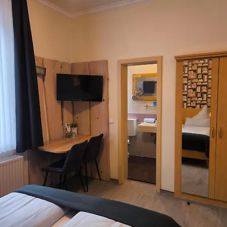 Am Kurpark- Sauna Kostenfrei Inklusive Otel