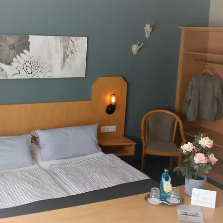 Отель Am Kurpark-garni