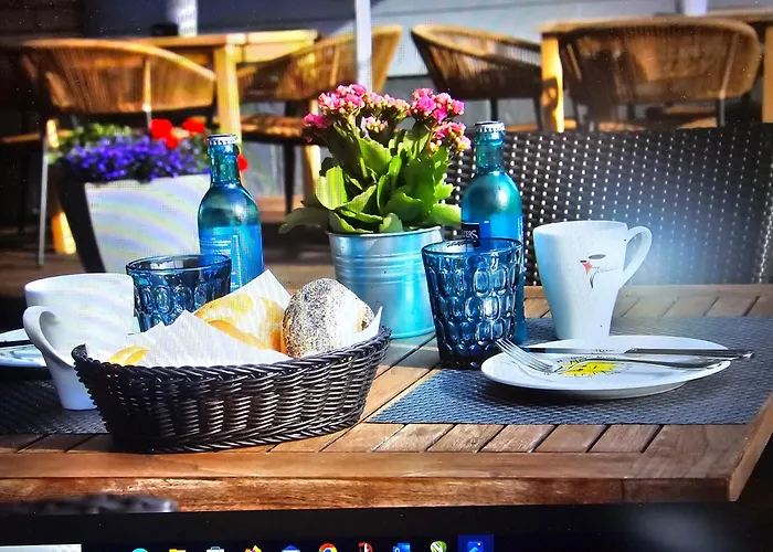 ホテル Am Kurpark- Sauna Kostenfrei Inklusive 3*