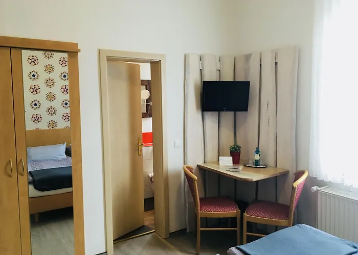 Am Kurpark- Sauna Kostenfrei Inklusive ホテル 3*